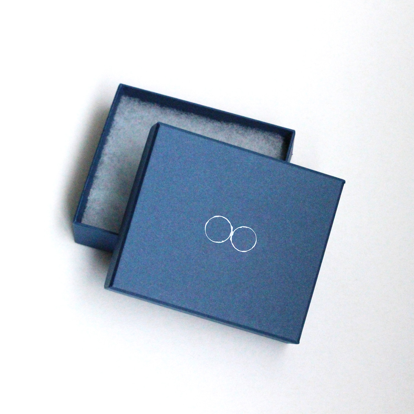 Ring box